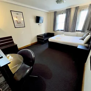Epsilon Hotel Londen